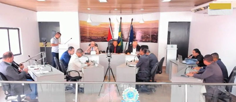 Sessão Ordinária tem aprovação de Projetos de Lei e de Indicações