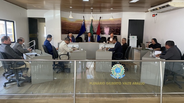 Câmara aprova orçamento de 2026 e abre recesso legislativo